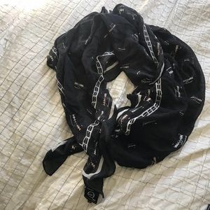 Alexander McQueen Blade Black Classic scarf